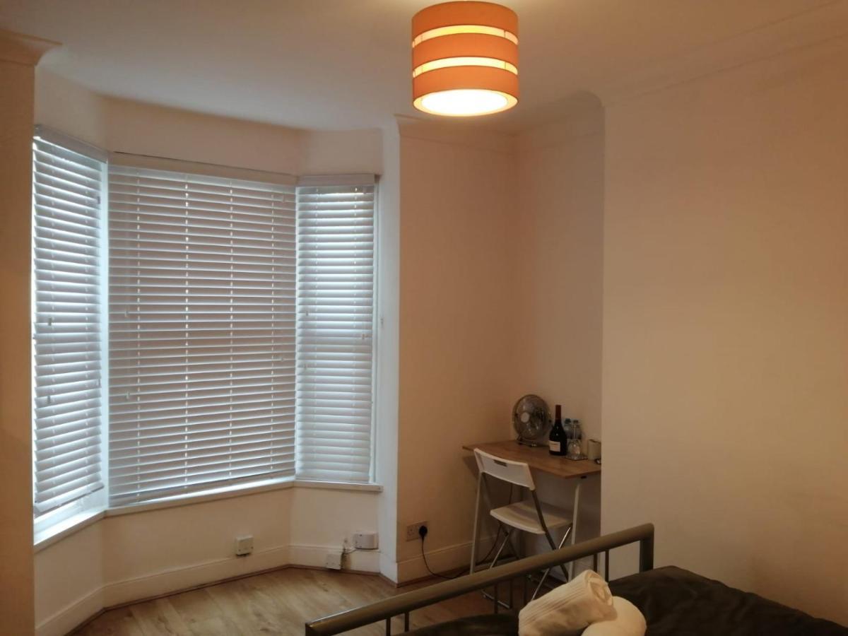 Central Stratford Cozy Double Room Londra Dış mekan fotoğraf