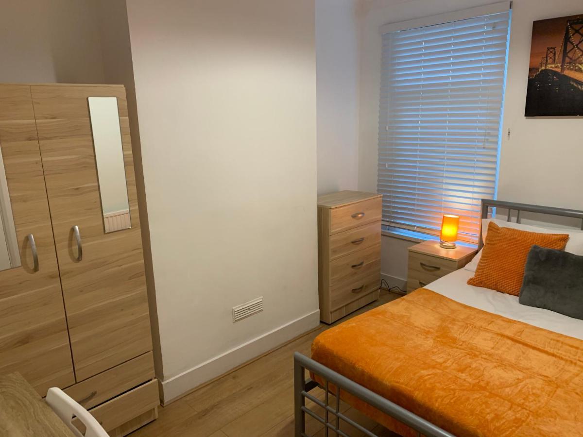 Central Stratford Cozy Double Room Londra Dış mekan fotoğraf