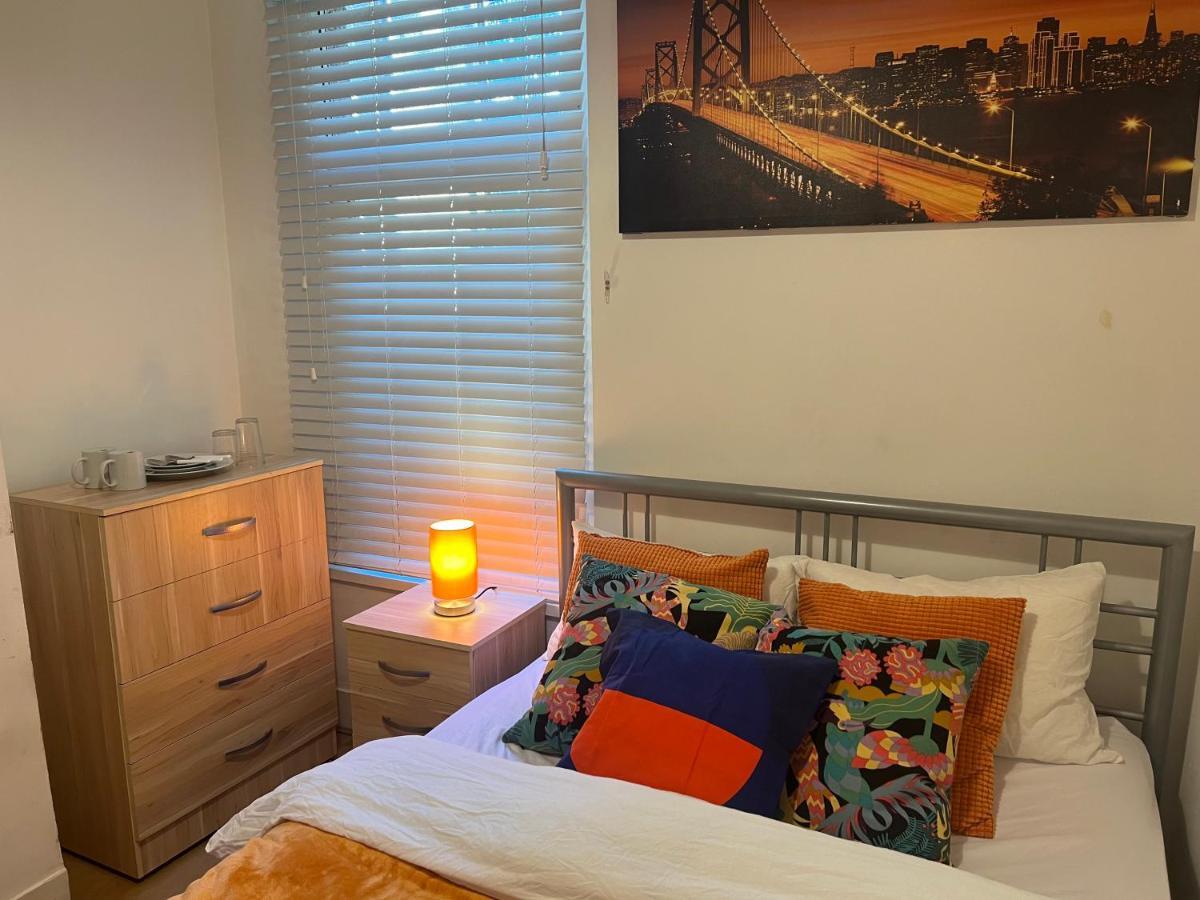 Central Stratford Cozy Double Room Londra Dış mekan fotoğraf